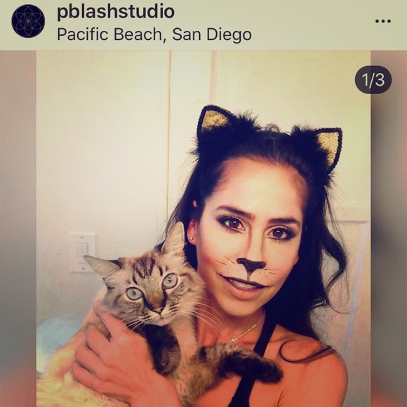 Meet your Posher, Christina - Picture 1 of 1